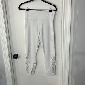 White capri-length Fabletics Leggings!